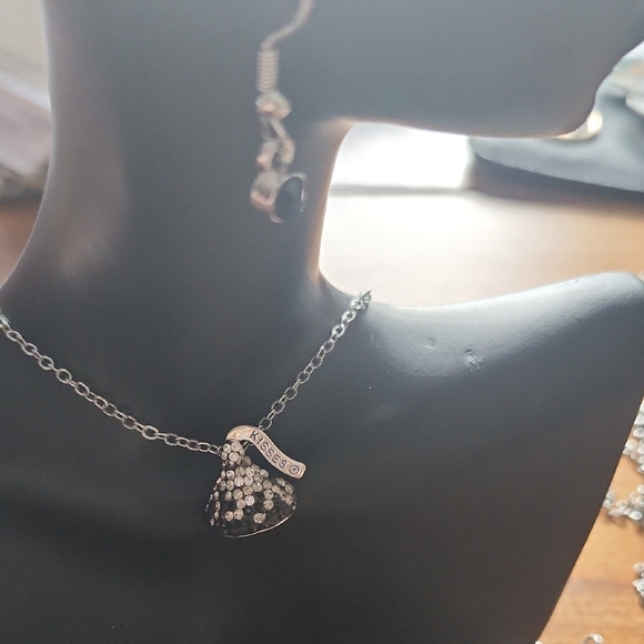 Kiss Silver and Black Pendant Necklace - Picture 1 of 1